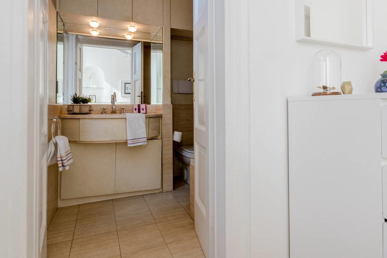 Joivy Lovely Flat For 5 Close To Sforzesco Castle Milan Exterior photo