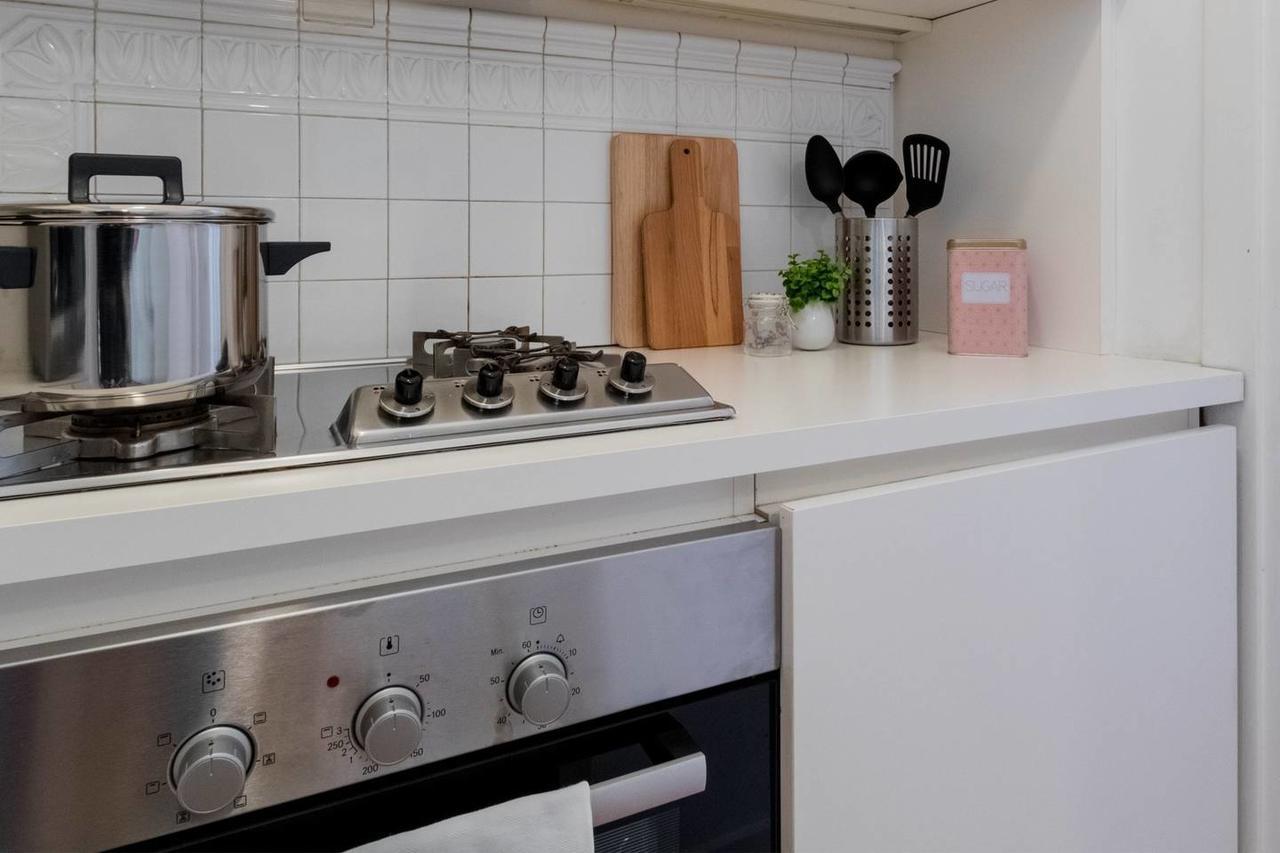 Joivy Lovely Flat For 5 Close To Sforzesco Castle Milan Exterior photo