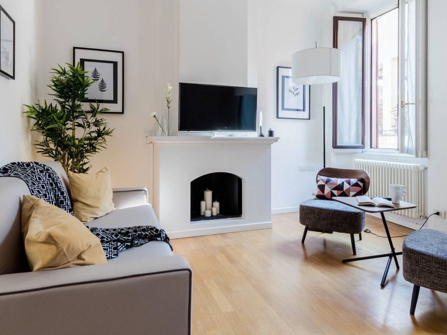 Joivy Lovely Flat For 5 Close To Sforzesco Castle Milan Exterior photo